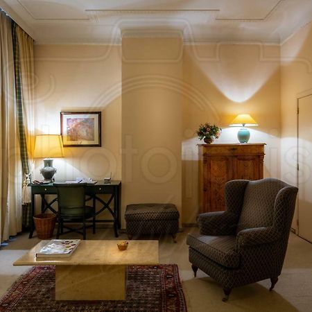 Hotel Firean Антверпен Экстерьер фото